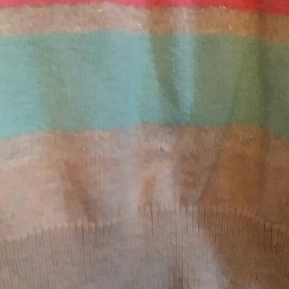 V Neck Sweater with stripes - Picture 2 of 2